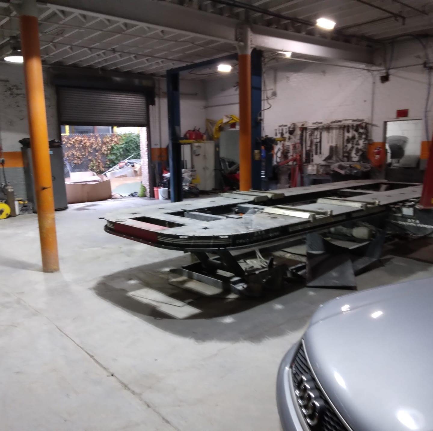 Trini Auto Offers Engine Repairs in Queens, NY 11423